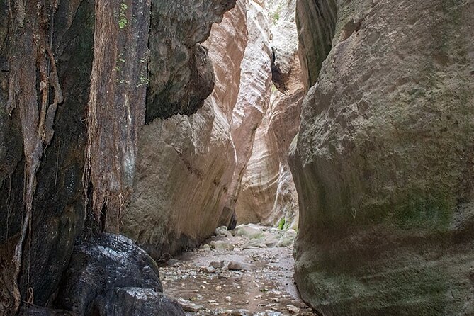 Private Jeep Safari Bath of Aphrodite including Adonis Waterfalls - Avakas Gorge walk: The 50-minute leg workout on uneven ground