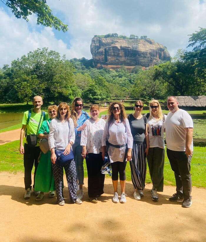 Private Kandy to Sigiriya and Minneriya Safari Day Tour - Dambulla Cave Temple and Golden Temple: murals, statues, and early-light timing