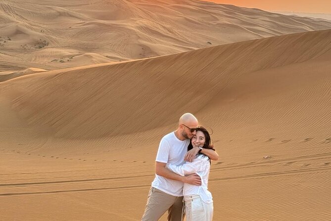 Private Red Dunes Safari Adventure in Dubai: Eureka Desert Moment - BBQ dinner plus shawarma and falafel starters (what’s included, and what that means)