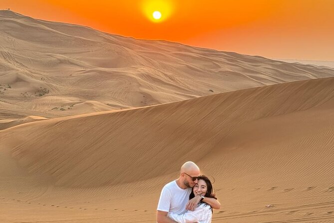 Red Dunes Desert Safari Adventure: Eureka Desert Moments - Live Shows in the Desert: Belly Dance, Fire, and Tanoura