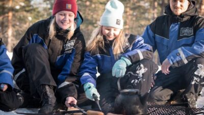 Rovaniemi: Family Snowmobile Safari with Campfire and Snacks - Pickup in Rovaniemi: plan for the meeting time you’re given