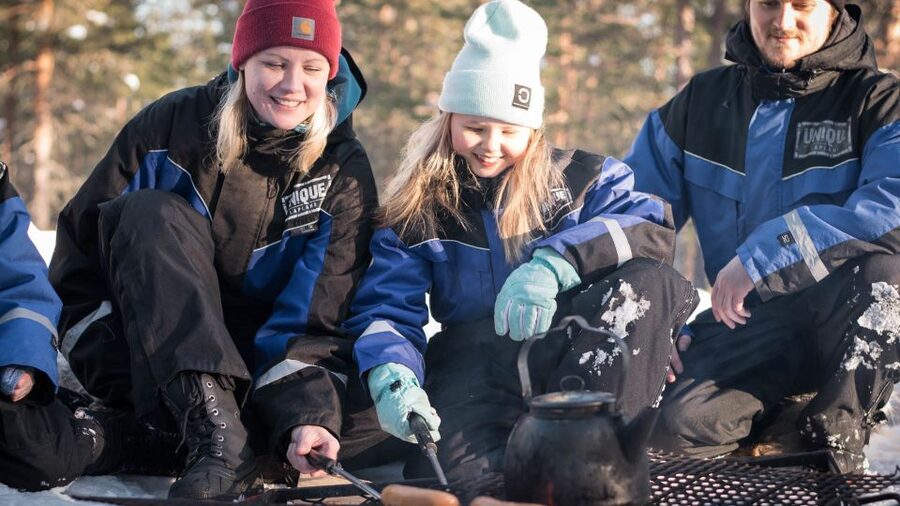 Rovaniemi: Family Snowmobile Safari with Campfire and Snacks - Pickup in Rovaniemi: plan for the meeting time you’re given