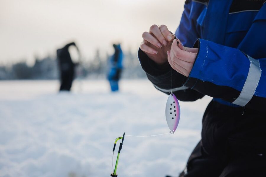 Rovaniemi: Ice Fishing & Snowmobile Safari Combo Day - Gear up fast: winter clothes and snowmobile basics that matter