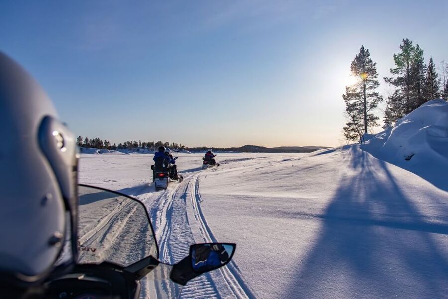 Rovaniemi: Snowmobile Safari Adventure - A 2.5-Hour Snowmobile Safari Built for First-Time Riders