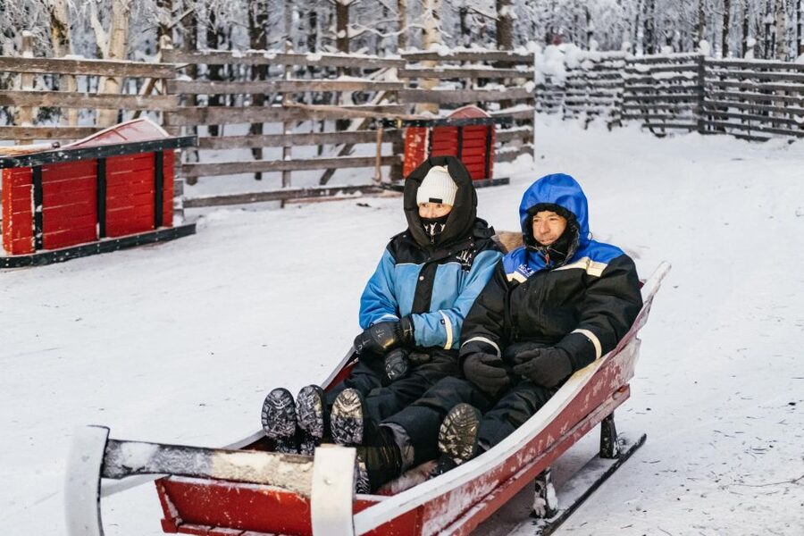 Rovaniemi: Snowmobile Safari, Reindeer & Husky Sleigh Ride - Hot Drinks, Snacks, and Photo Stops That Make Cold Feel Bearable