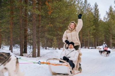 Saariselkä: 10KM Husky Safari with kennel visit - Getting to Veskoniemi from Saariselkä (and what that means)