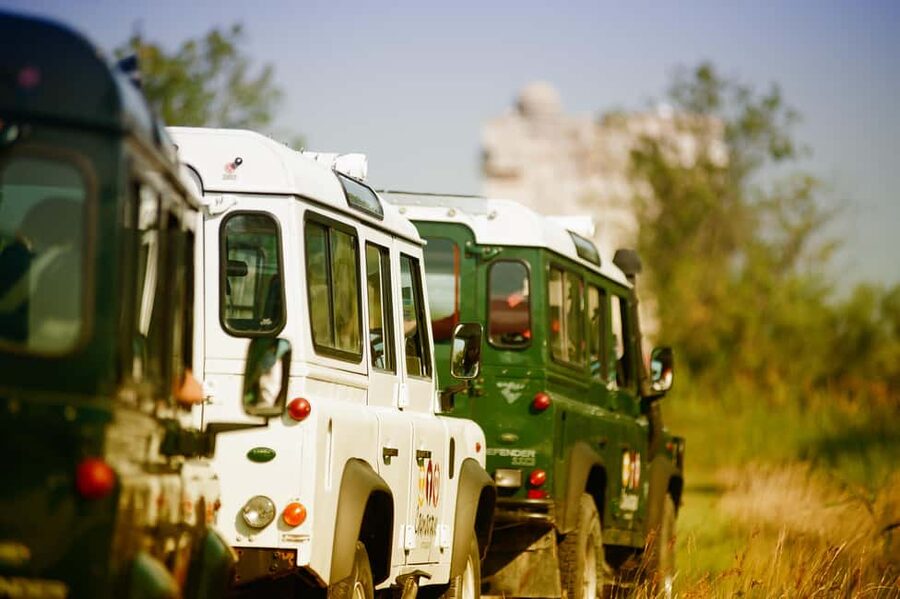 Safari 4x4 in Camargue / VIP Tour 3h30 / Grau du Roi - Camargue Autrement VIP: the ride starts fast and stays guided