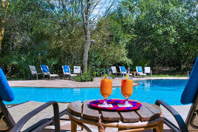 Samburu/ Aberdare/ Lake Nakuru/ Masai Mara 7 Days Safari - Entering Kenya’s “four-park” safari rhythm