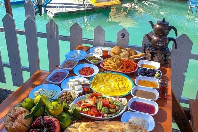 Side:Jeep Safari Adventure With Lunch - Stop 4: Manavgat Mosque (30 Minutes, Admission Included)