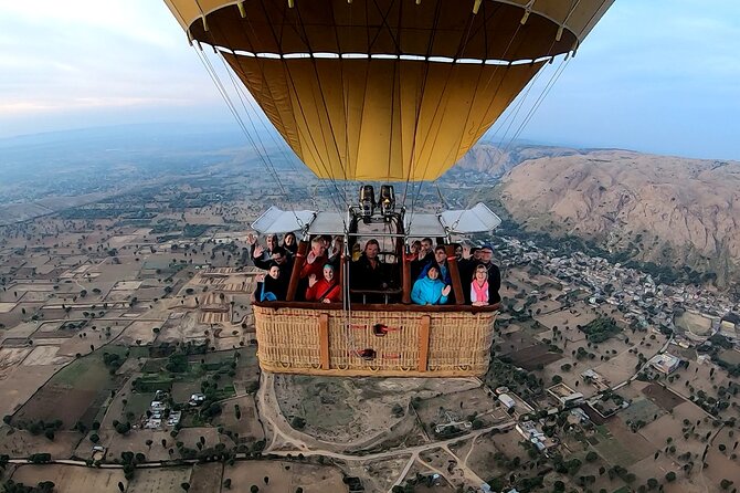 SkyWaltz Hot Air Balloon Safari - Landing: Smooth Touchdowns and the Wind’s Final Decision