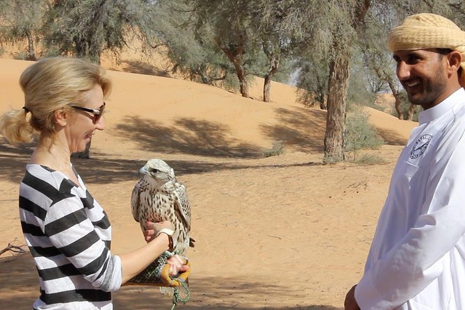 Small-Group Tour: Falcon 2—Dubai Falconry Safari - Falconry at 5 a.m.: why this Dubai morning works