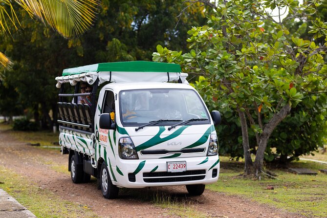 SoCoHo Jeep Safari - Historical Sites - Lunch - Beach - Price and value: what $120 actually covers