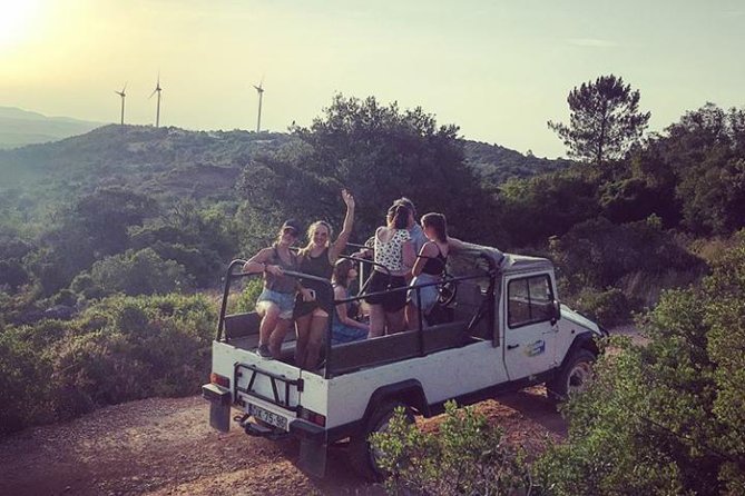 Sunset Jeep Safari with Dinner in Algarve - Dinner stop: included comfort food with alcohol optional