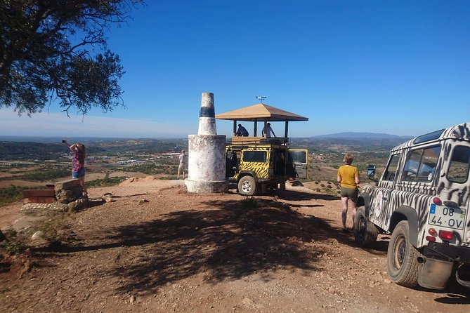 Sunset Safari - The guide makes the story: Carla, Jorge, Jose, Joseph, and how they influence your day
