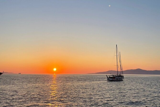 Sunset Sail Cruise to Rhenia, Mykonos Beach Safari, Dinner&Drinks - Who This Sail Is Best For (and Who Might Want Another Option)