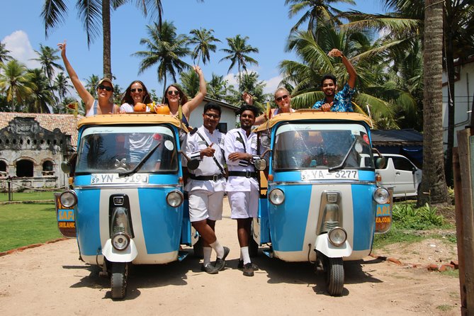 "THE ORIGINALS" Tuk Tuk Safari Colombo, the first and the best. - Coffee, tea, and spices: the stops that make it feel local