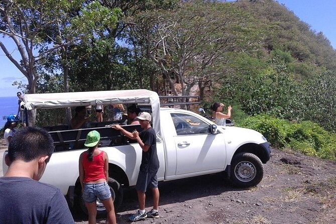 TOUR Safari 4X4 - Why This 4x4 Safari Feels Like Moorea’s “Real” Island Tour
