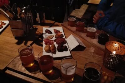 Tromso Beer Safari: Beer tasting with 10 beers and tapas - Quick hits: what makes this beer safari work