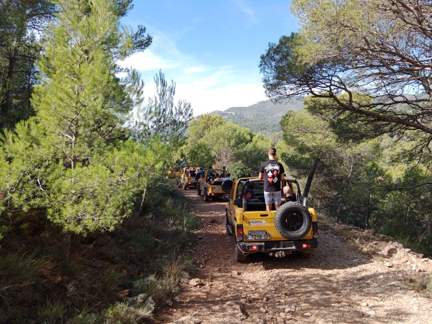Valencia: Jeep Safari Mountain Adventure - El Garbi viewpoint: the 700-meter stop that anchors the whole half-day