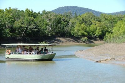 Whitsunday Crocodile Safari - Getting to the start: pickups and timing that keep the day smooth
