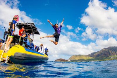 Wild Dolphin Watching and Snorkel Safari Off West Coast of Oahu - Your Crew: Lifeguard-Certified Naturalists and Marine Biologists
