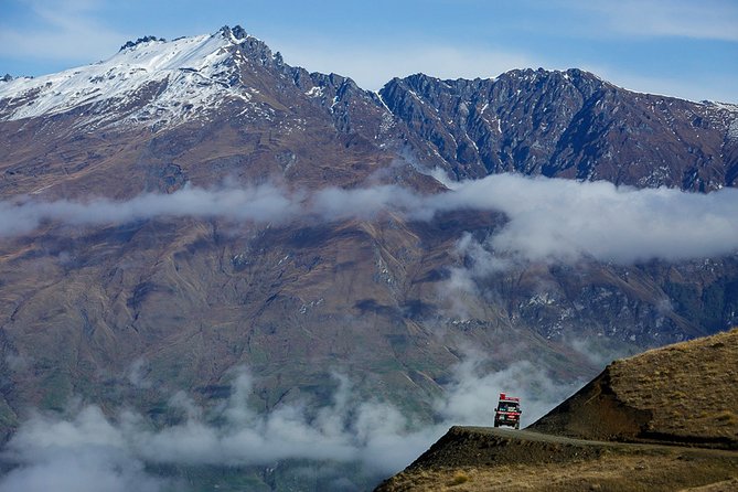 Wild Hills Off Road Safari - Off-road views above Wānaka (that you can’t DIY)