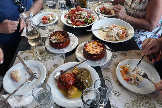 Wine & Olive Oil Tour with Lunch - Semi Private Safari Tour - What’s Included in the Food and Tasting Flow